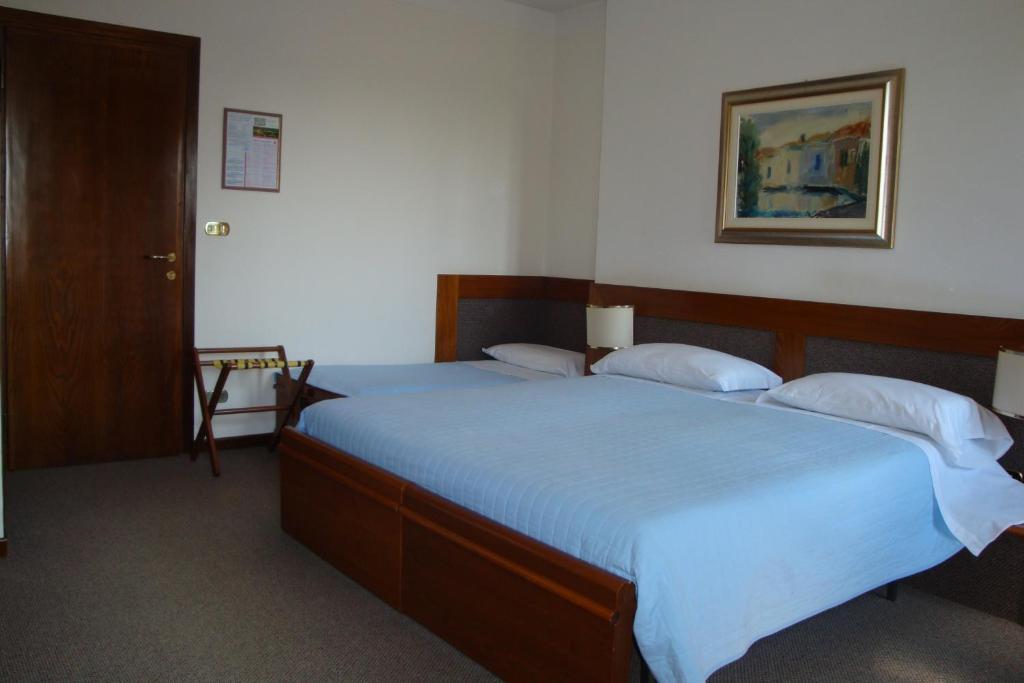 Sporting Hotel Ragno D'Oro Conegliano Buitenkant foto